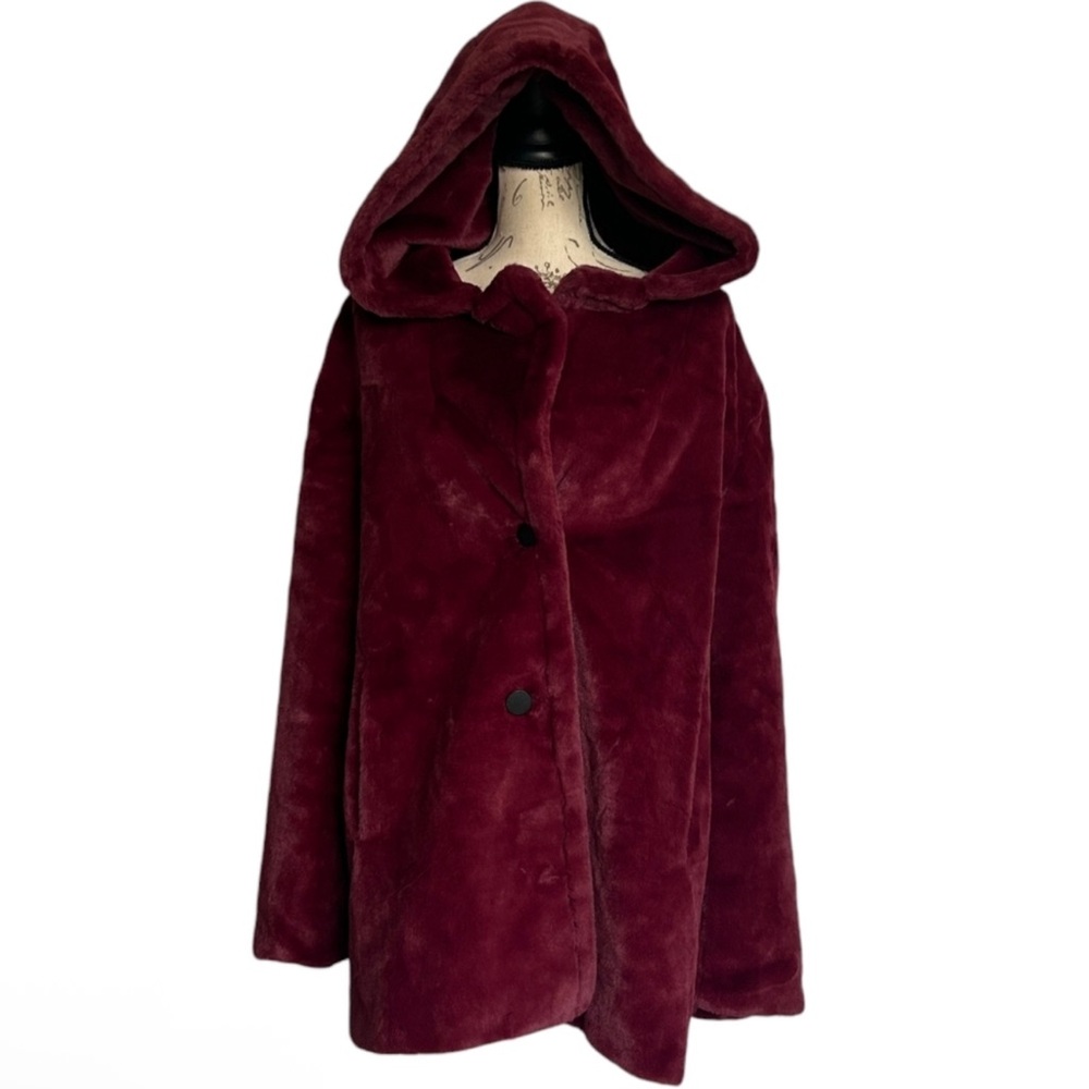 NVLT Size 2x Deep Red Teddy Jacket with Hood